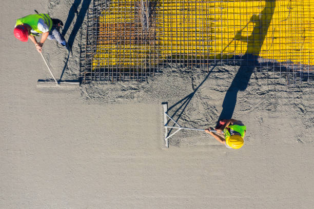 Best Concrete Contractor Near Me  in St Clairsville, OH